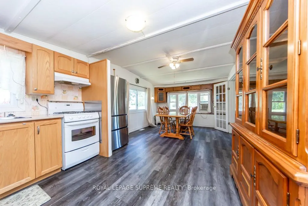 Photo 20 of Unit 408, 285 Crydermans Side Road, Georgina, Baldwin — HOMEH