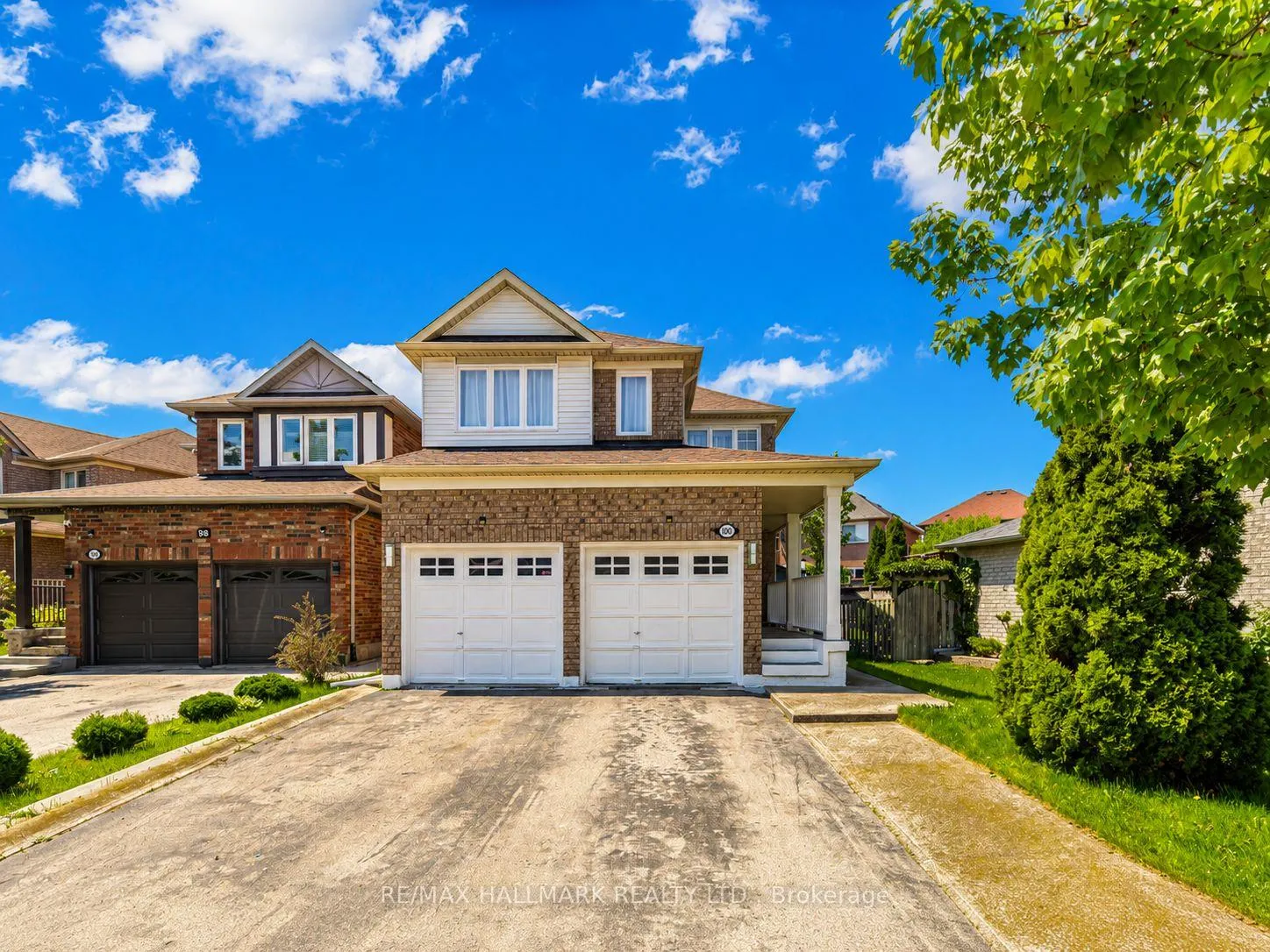 Photo 1 of 100 Narrow Valley Crescent, Brampton, Sandringham-Wellington — HOMEH