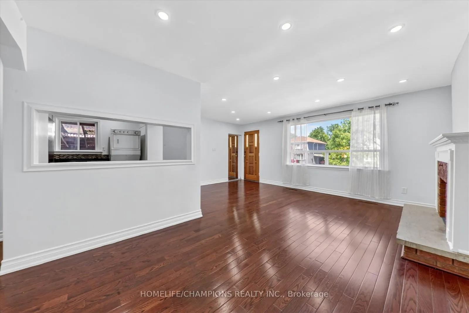 Photo 4 of 18 Bergen Road, Scarborough, Dorset Park — HOMEH