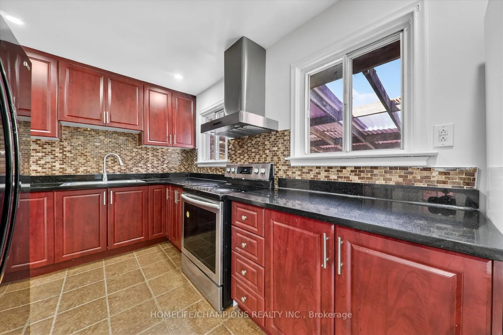Photo 10 of 18 Bergen Road, Scarborough, Dorset Park — HOMEH