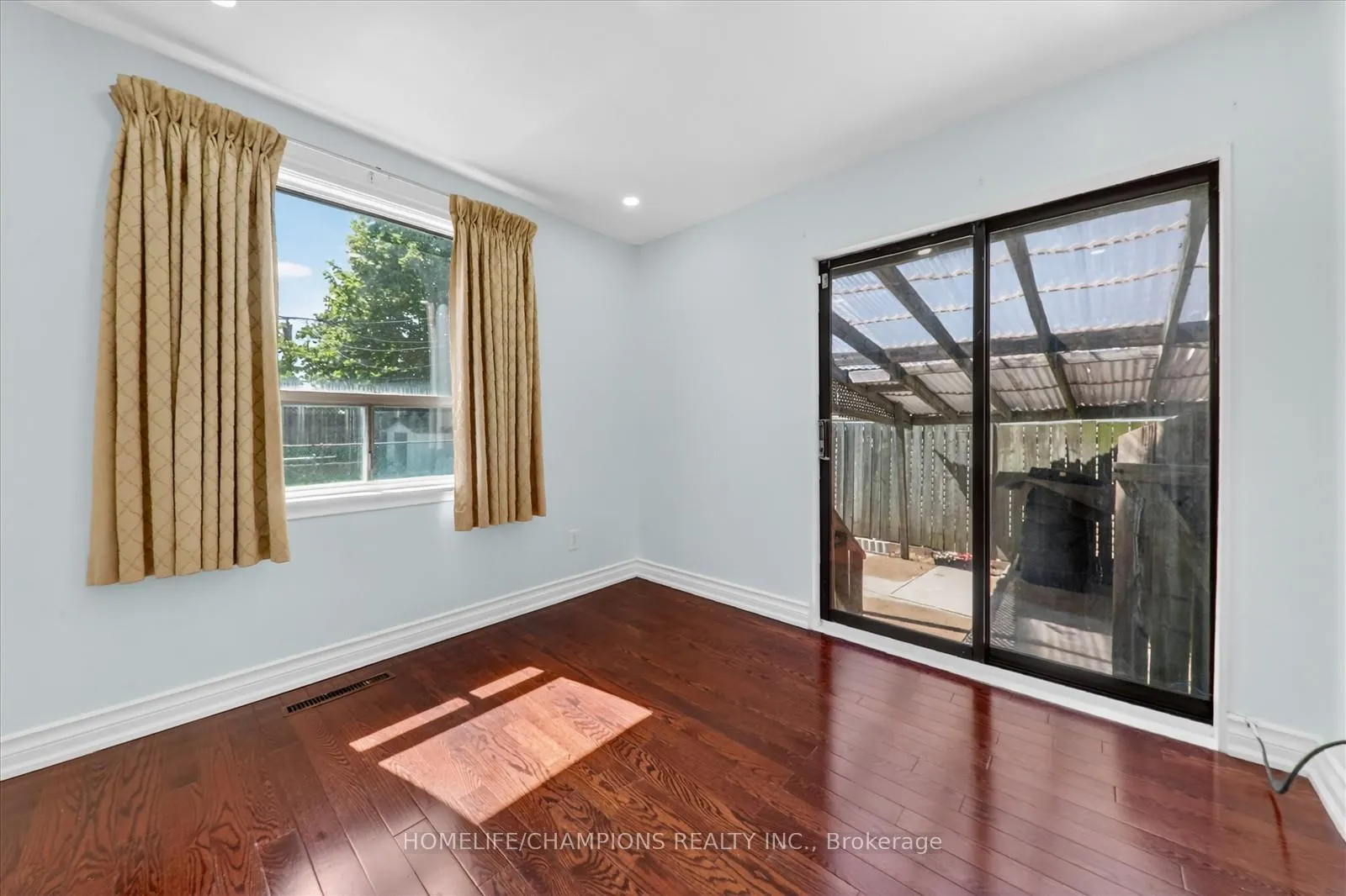 Photo 18 of 18 Bergen Road, Scarborough, Dorset Park — HOMEH