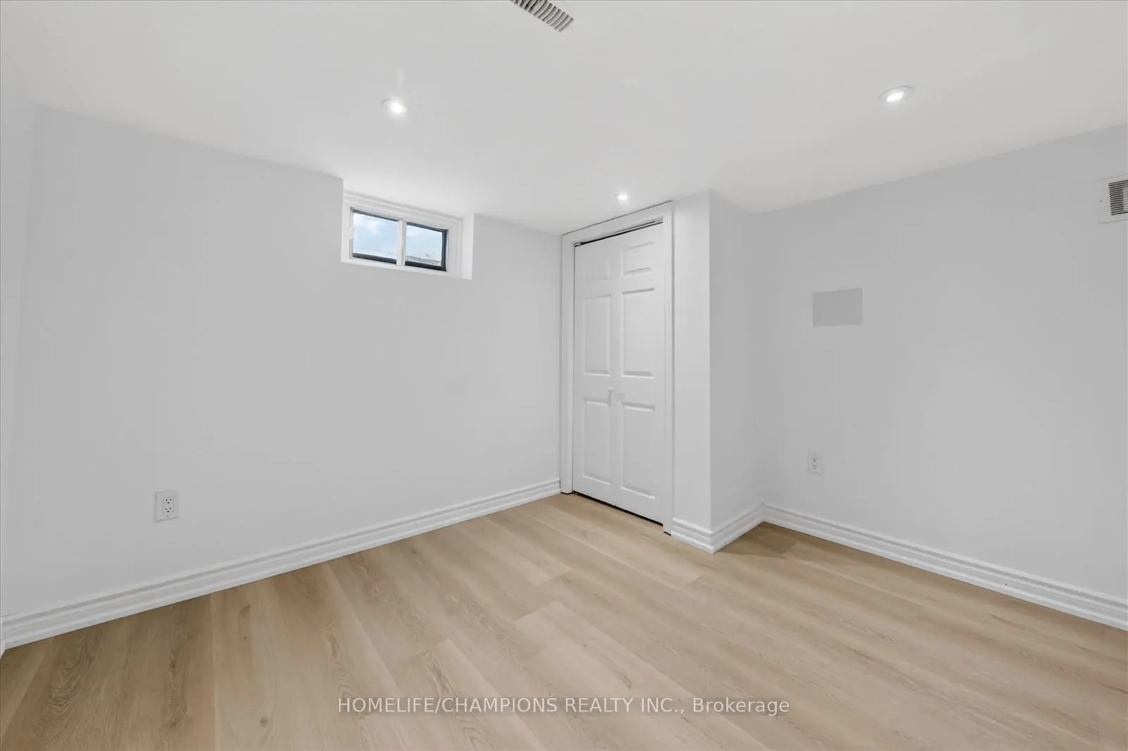 Photo 25 of 18 Bergen Road, Scarborough, Dorset Park — HOMEH