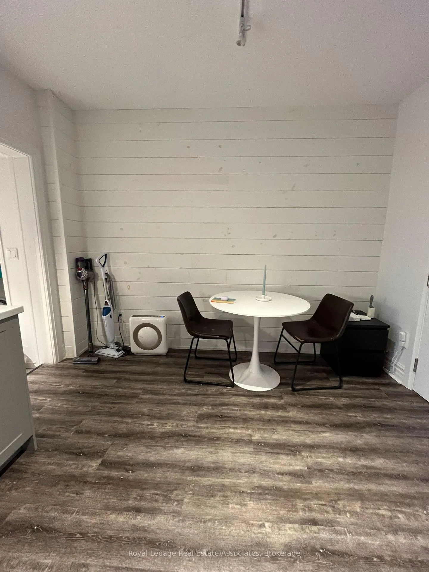 Photo 8 of Unit Main, 415 Lansdowne Avenue, Toronto, Dufferin Grove — HOMEH