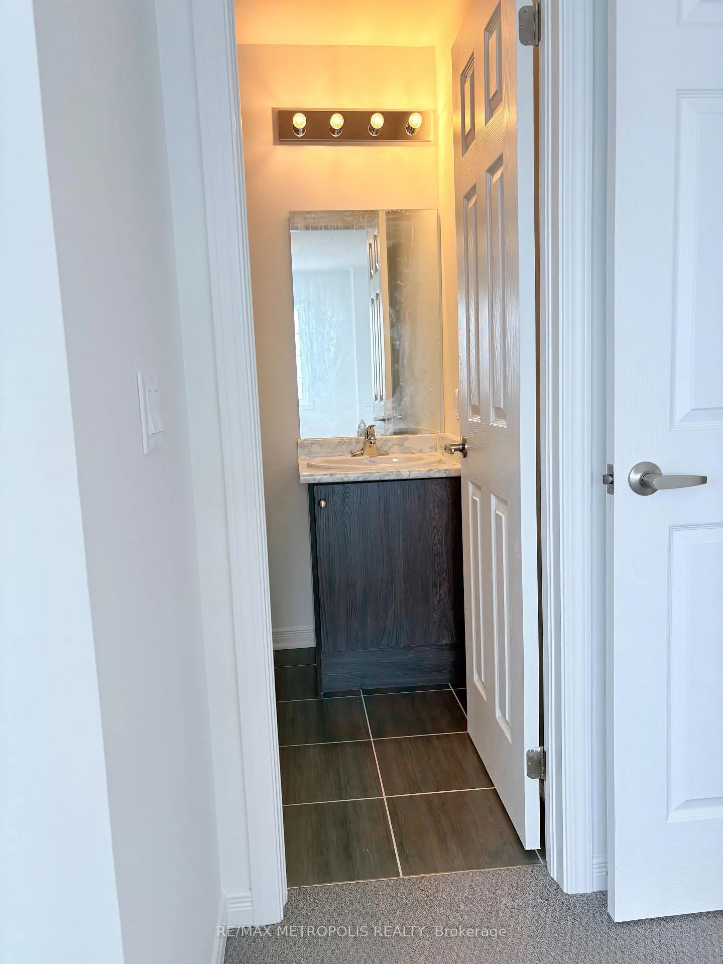 Photo 8 of Unit 3, 4320 Ebenezer Road, Brampton, Bram East — HOMEH