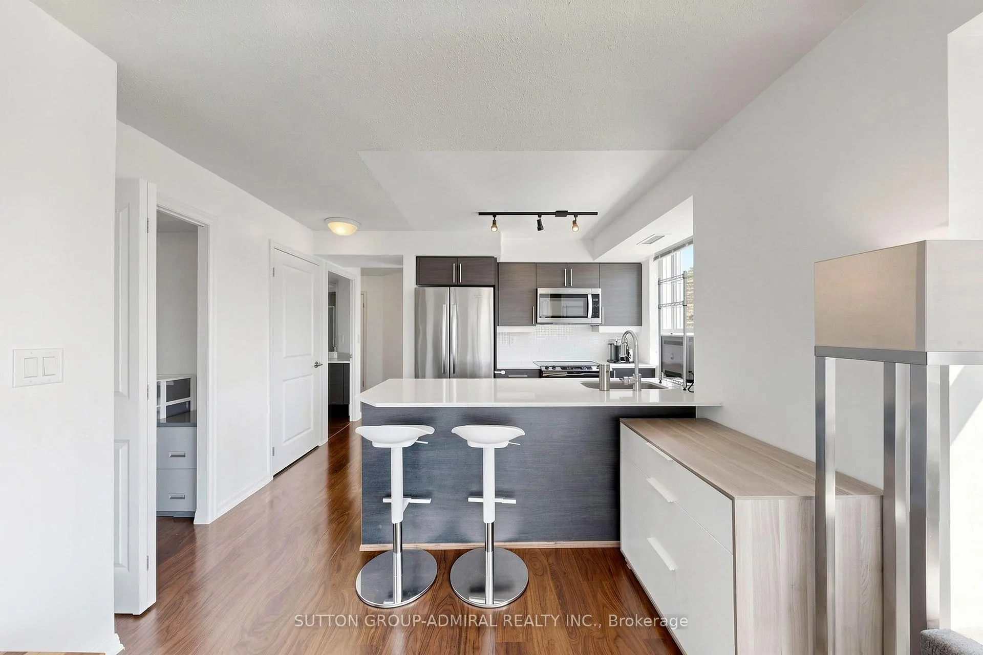 Photo 11 of Unit #710, 125 Western Battery Road, Toronto, Niagara — HOMEH