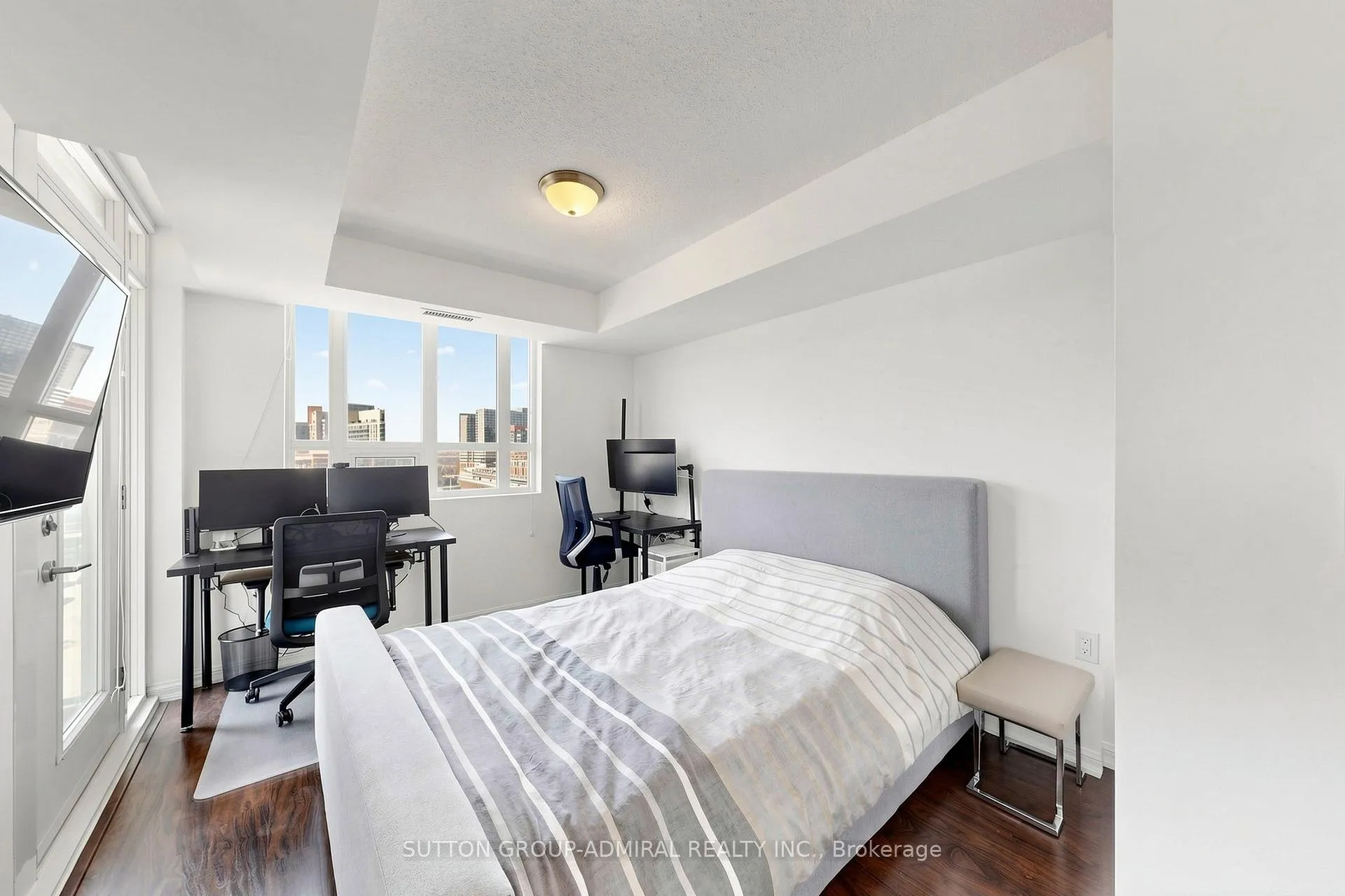 Photo 12 of Unit #710, 125 Western Battery Road, Toronto, Niagara — HOMEH