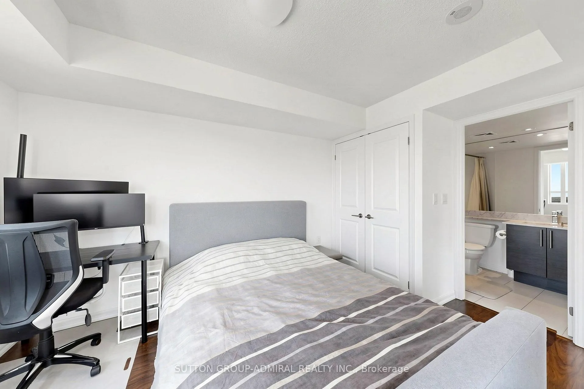 Photo 14 of Unit #710, 125 Western Battery Road, Toronto, Niagara — HOMEH
