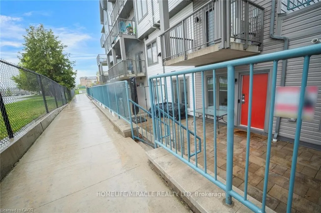 Photo 6 of Unit 705, 2635 William Jackson Drive, Pickering, Duffin Heights — HOMEH