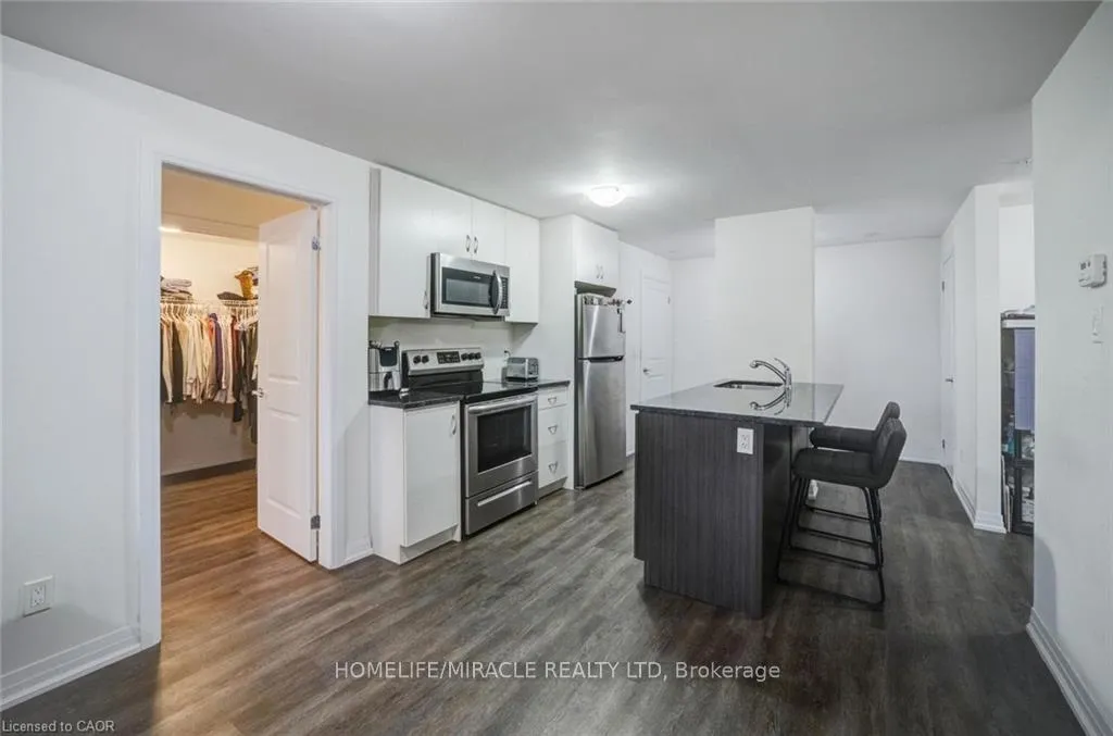 Photo 12 of Unit 705, 2635 William Jackson Drive, Pickering, Duffin Heights — HOMEH