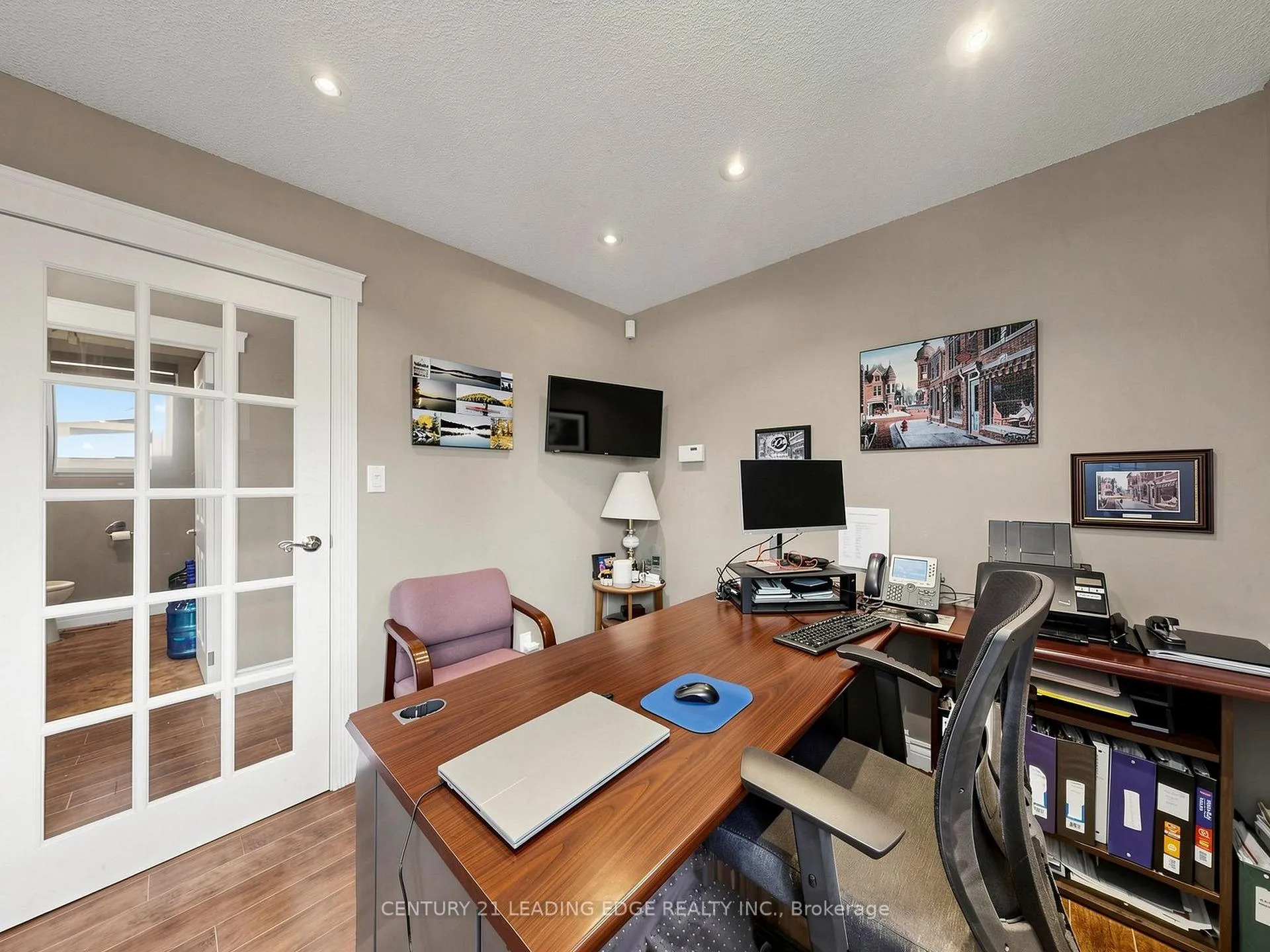 Photo 15 of 21 Metro Road S, Georgina, Keswick North — HOMEH