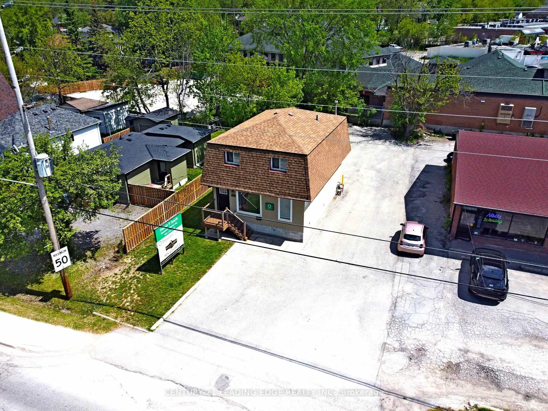 Photo 35 of 21 Metro Road S, Georgina, Keswick North — HOMEH