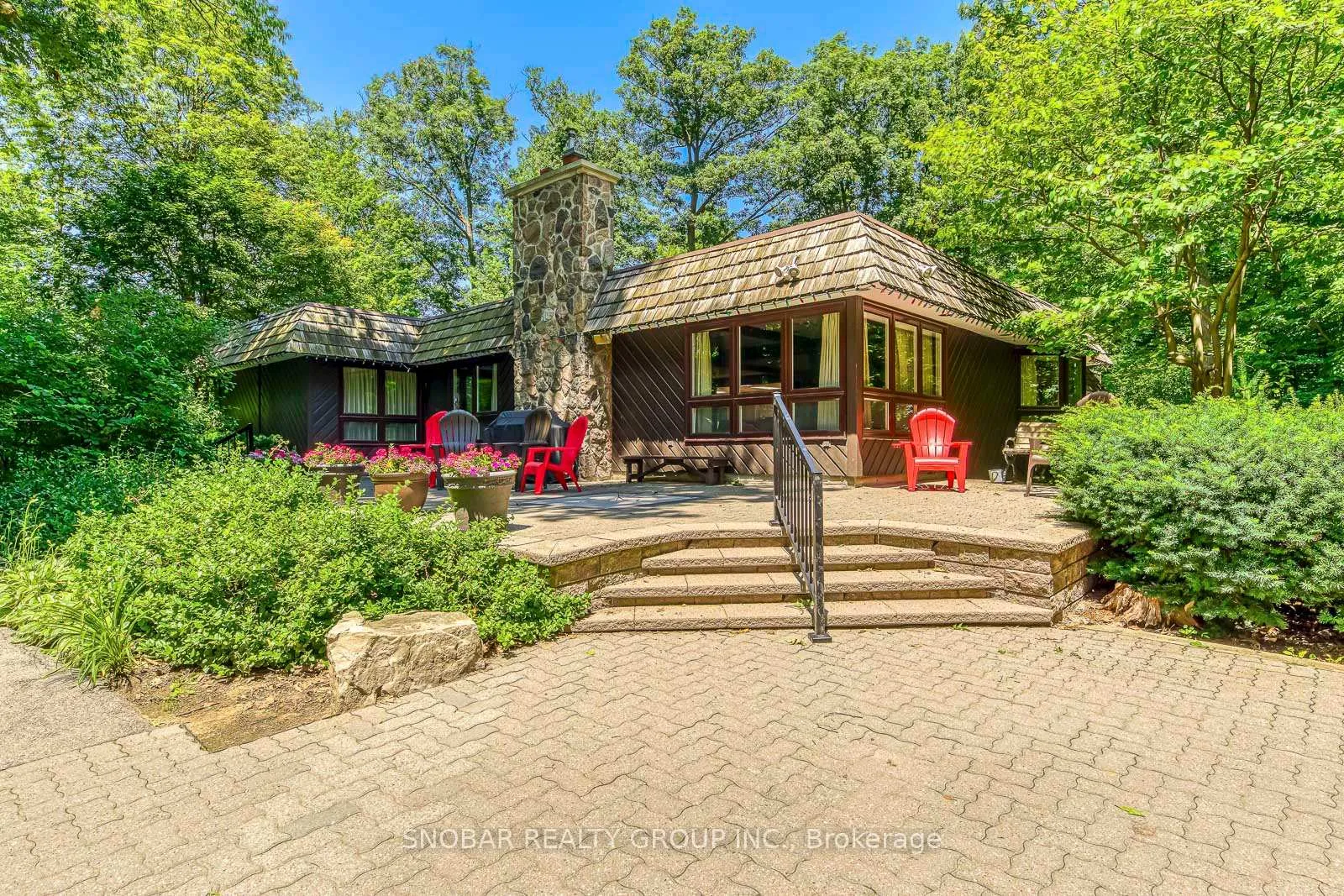 Photo 19 of Unit 1001, 1110 Walden Circle, Mississauga, Clarkson — HOMEH