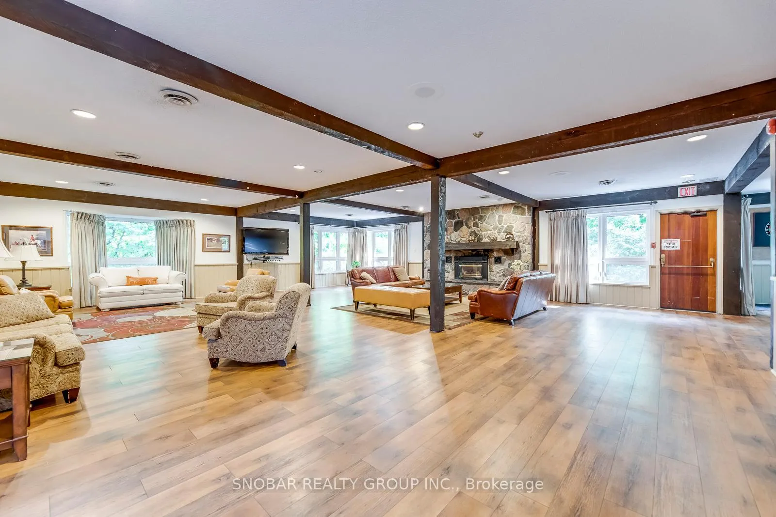 Photo 23 of Unit 1001, 1110 Walden Circle, Mississauga, Clarkson — HOMEH