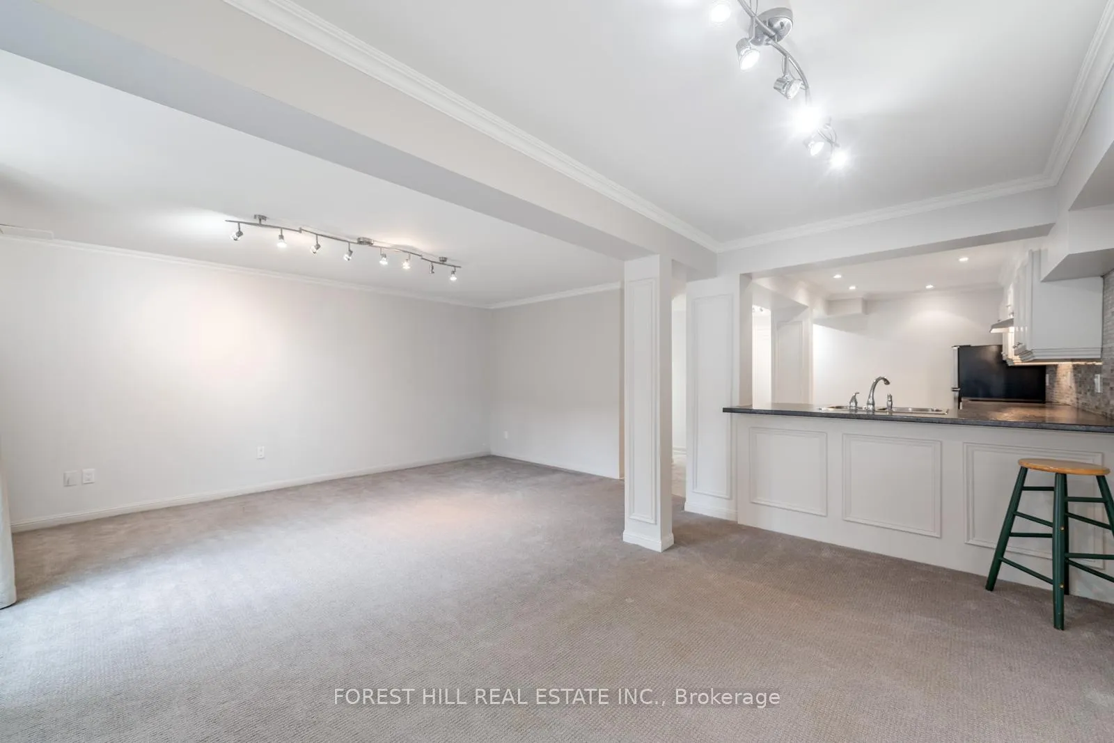 Photo 30 of Unit 2, 11A Clarendon Avenue, Toronto, Casa Loma — HOMEH