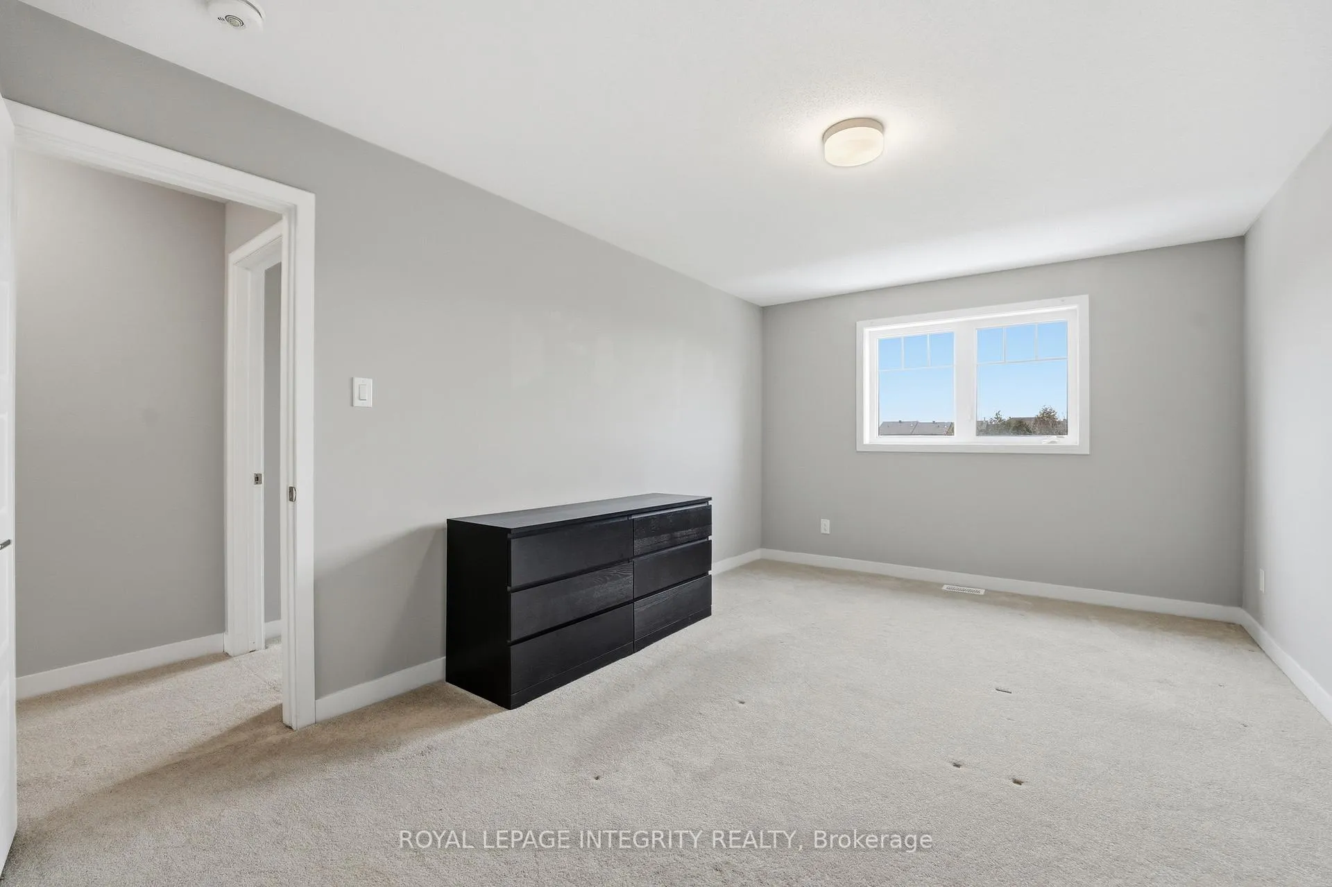 Photo 18 of 2084 Winsome Terrace, Ottawa, Fallingbrook/Gardenway South — HOMEH
