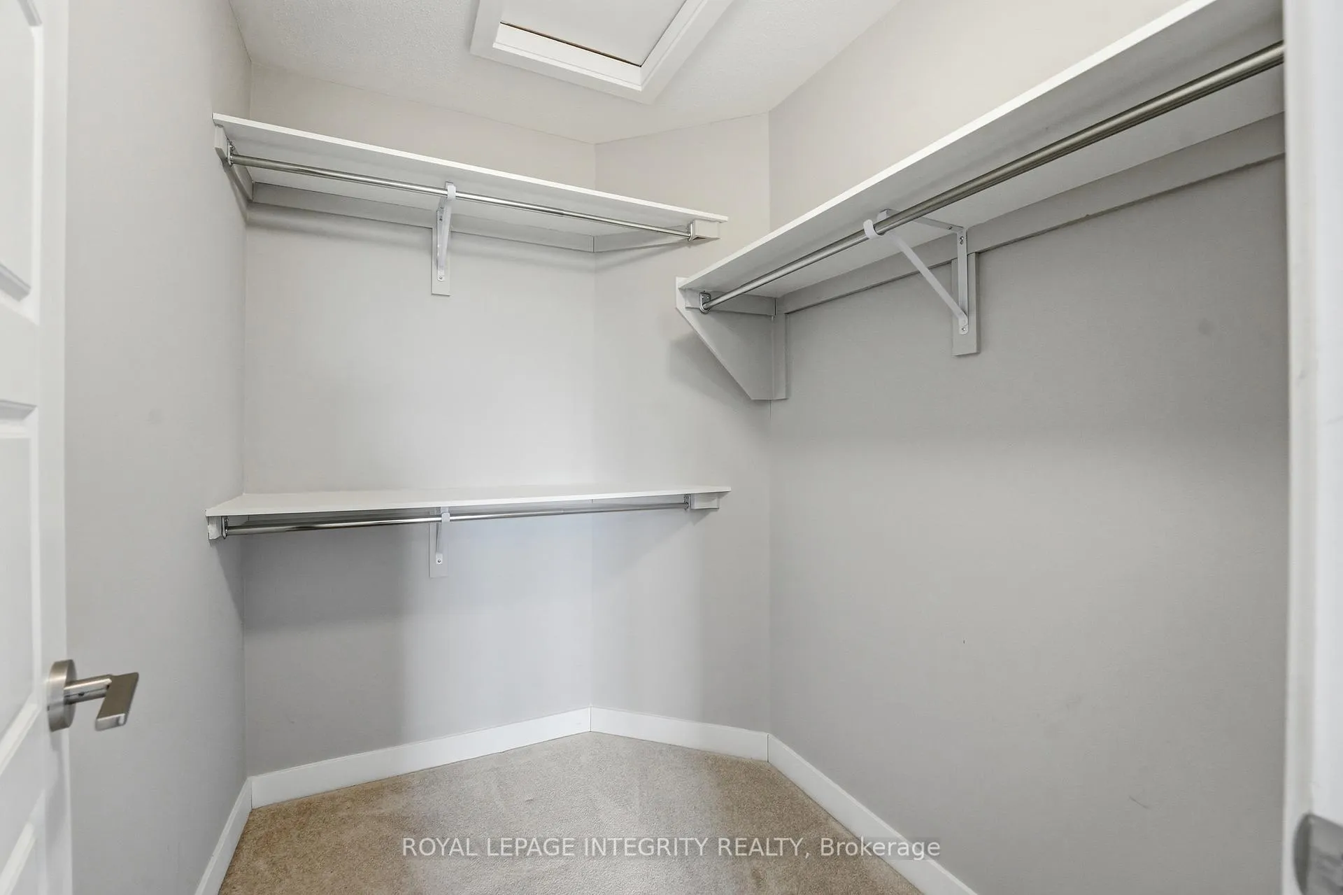 Photo 21 of 2084 Winsome Terrace, Ottawa, Fallingbrook/Gardenway South — HOMEH