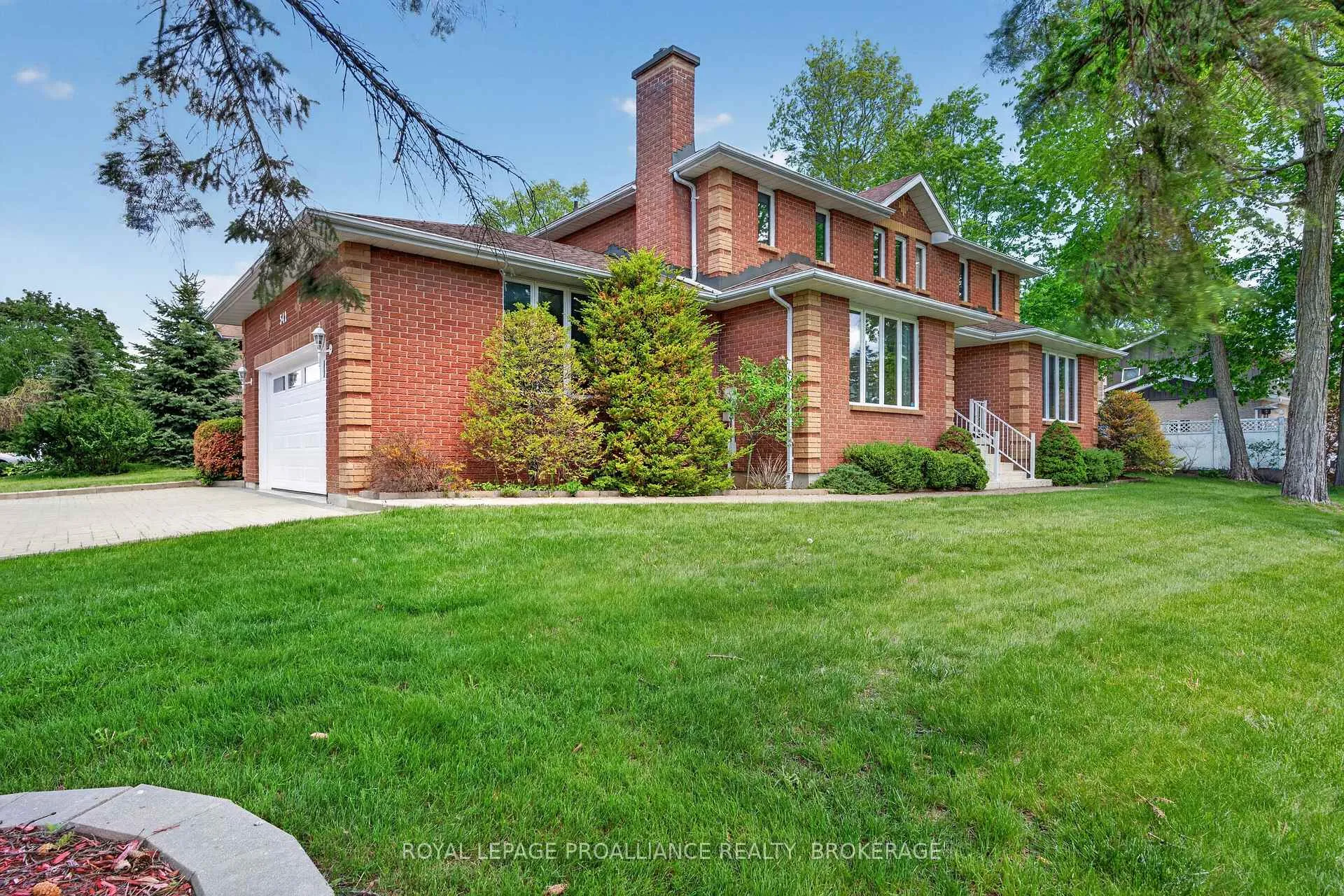 Photo 1 of 542 Rankin Crescent, Kingston, South of Taylor-Kidd Blvd — HOMEH