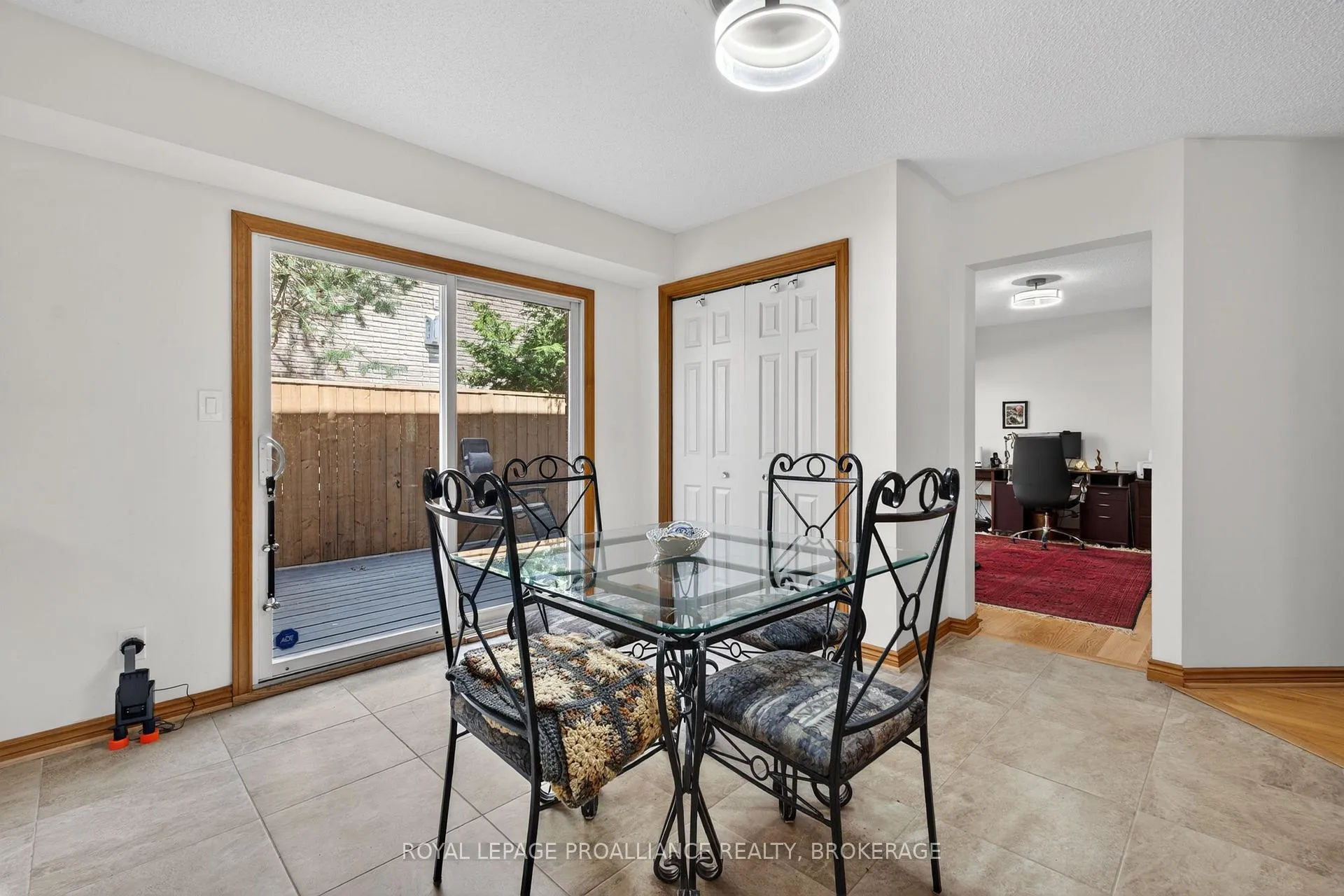 Photo 15 of 542 Rankin Crescent, Kingston, South of Taylor-Kidd Blvd — HOMEH