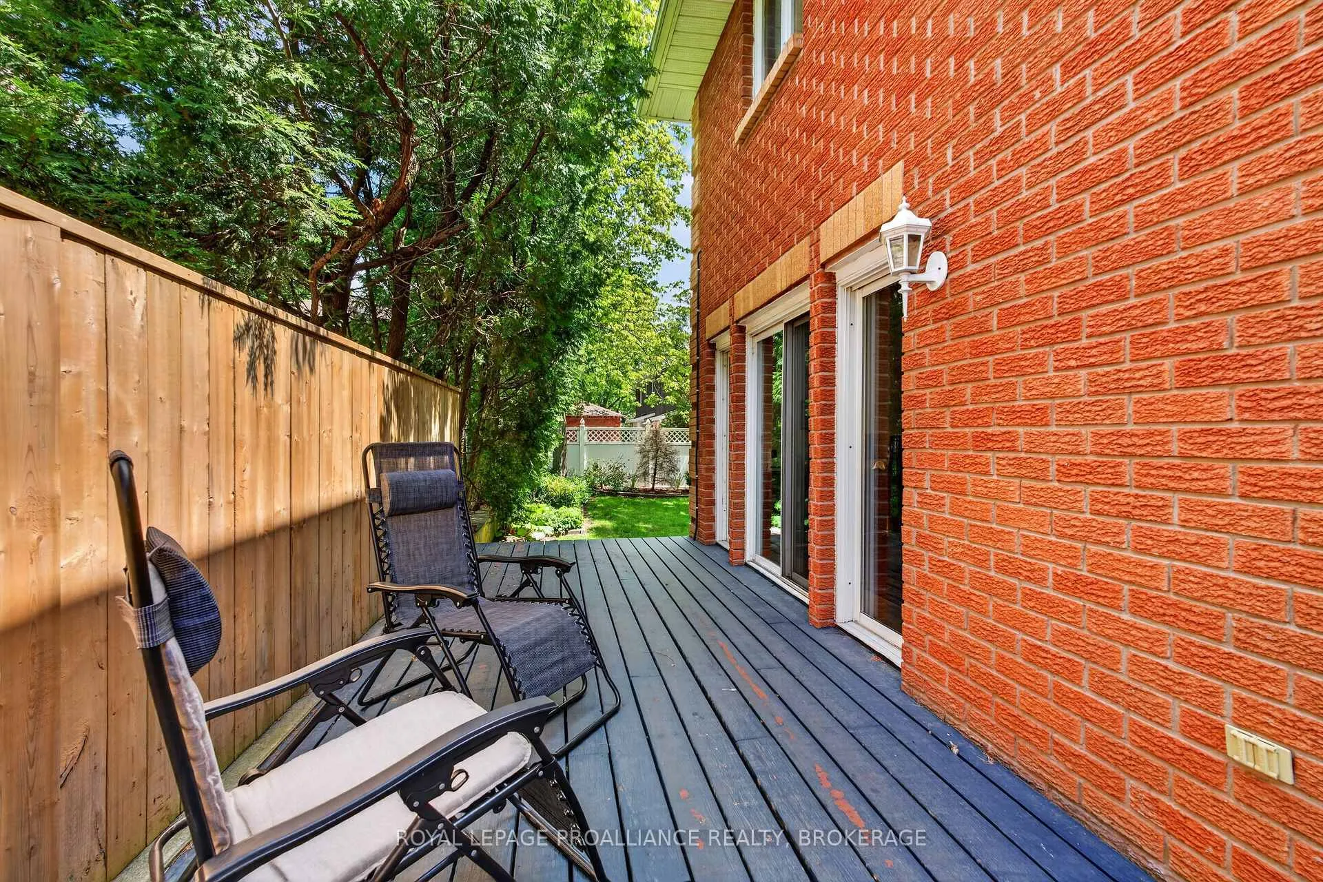 Photo 38 of 542 Rankin Crescent, Kingston, South of Taylor-Kidd Blvd — HOMEH