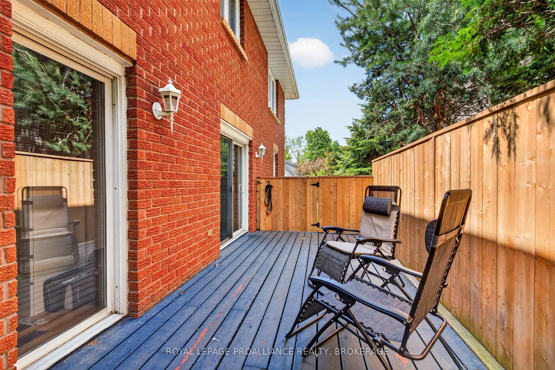 Photo 39 of 542 Rankin Crescent, Kingston, South of Taylor-Kidd Blvd — HOMEH