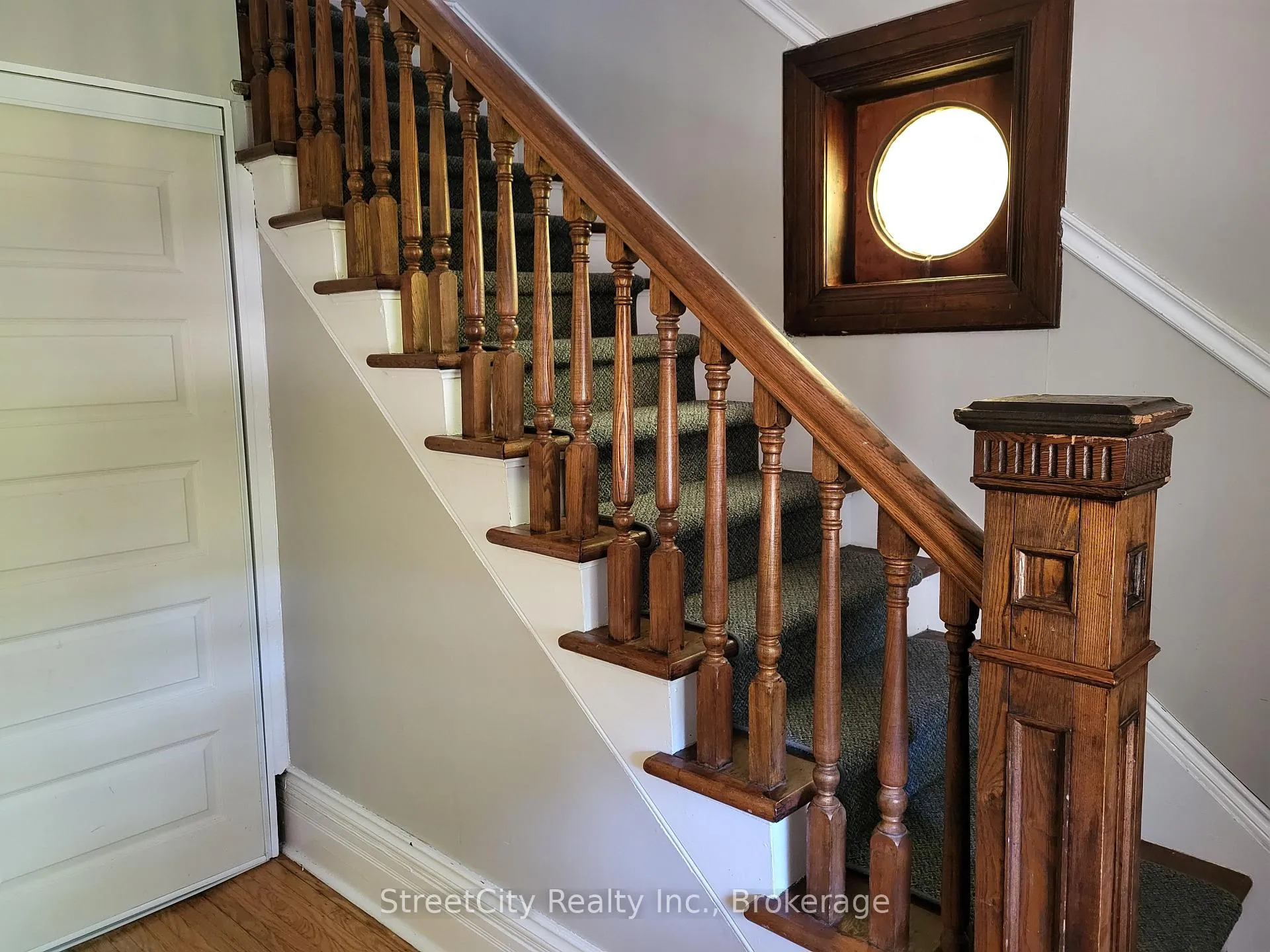 Photo 2 of 12 Mercer Street, Stratford — HOMEH