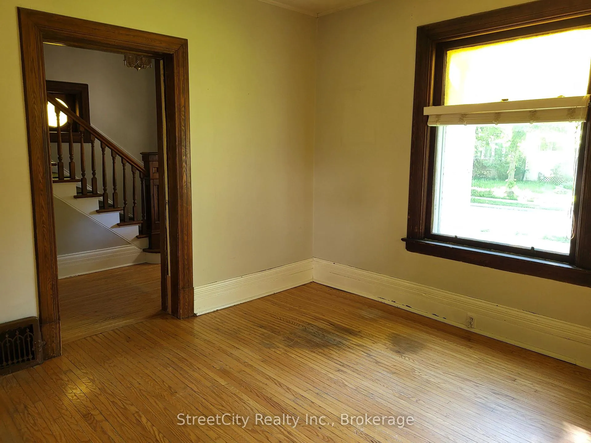 Photo 3 of 12 Mercer Street, Stratford — HOMEH