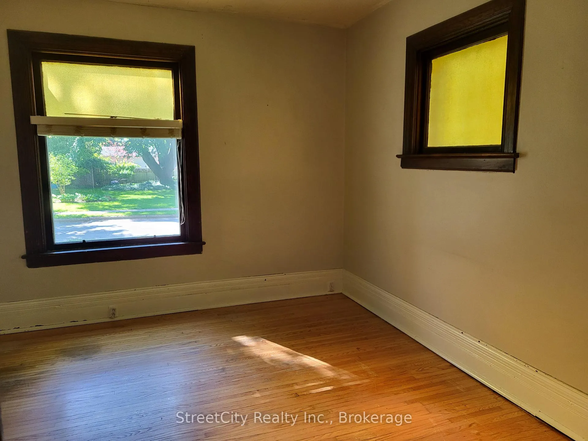 Photo 5 of 12 Mercer Street, Stratford — HOMEH
