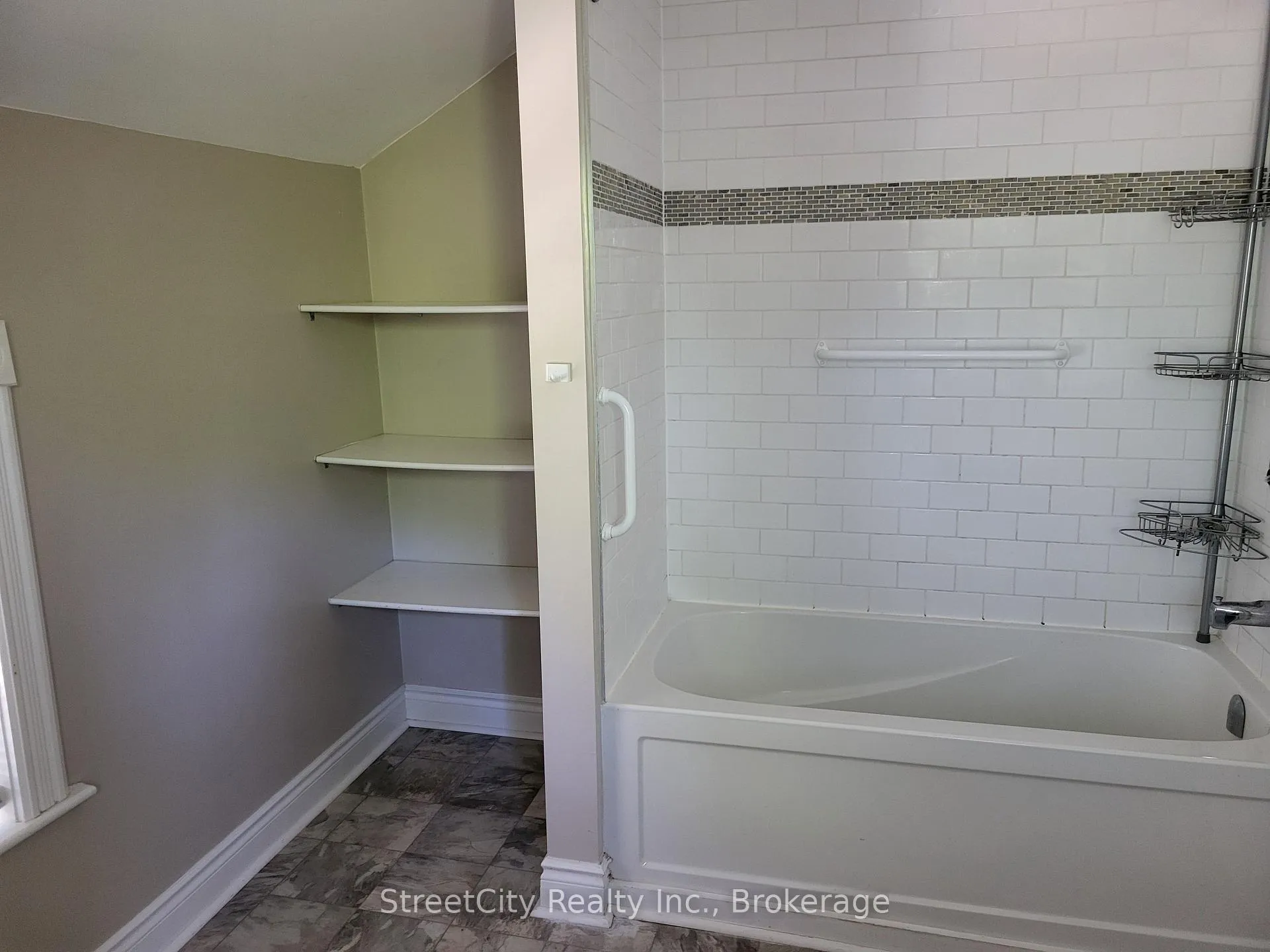 Photo 14 of 12 Mercer Street, Stratford — HOMEH