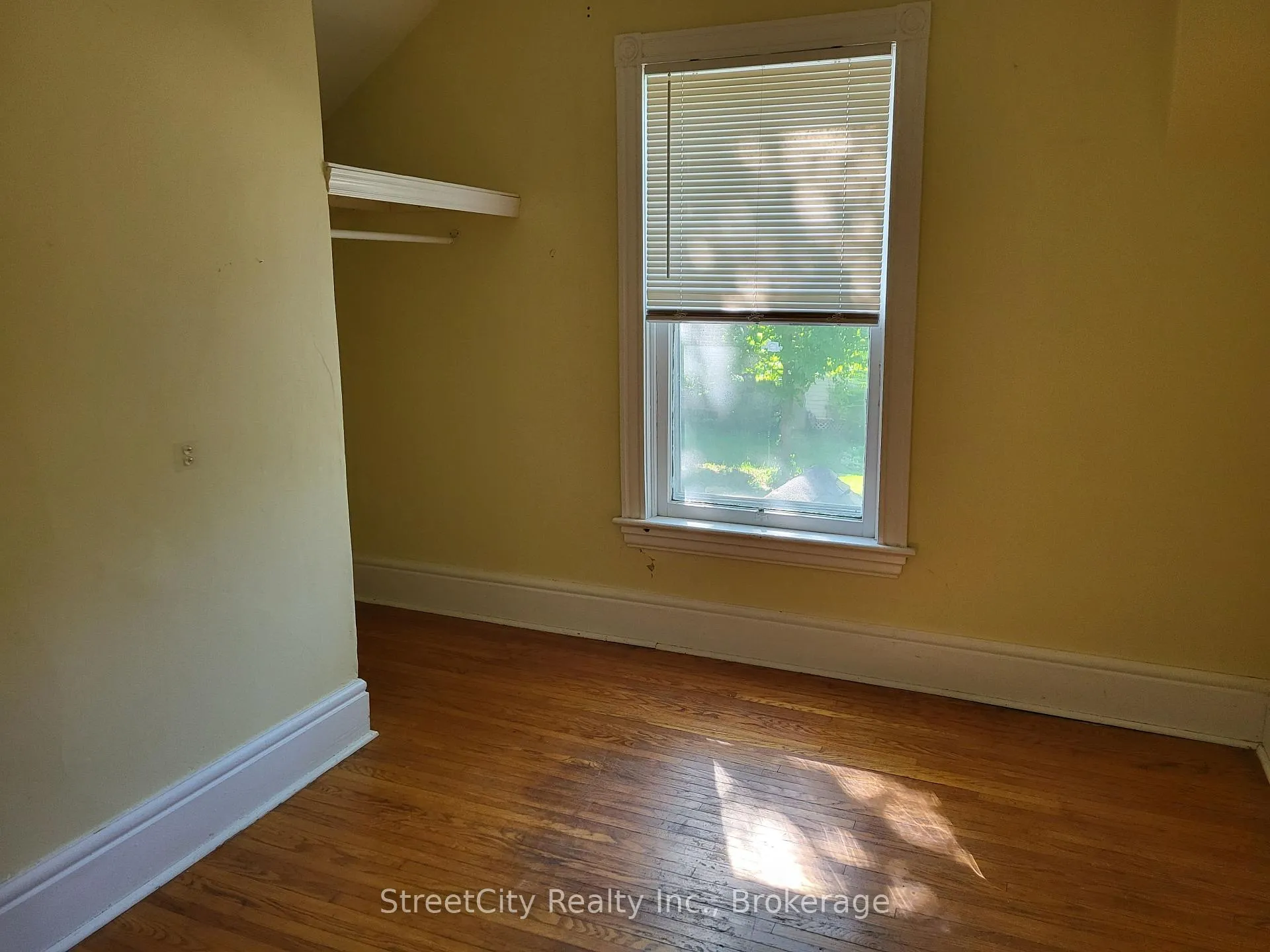 Photo 19 of 12 Mercer Street, Stratford — HOMEH