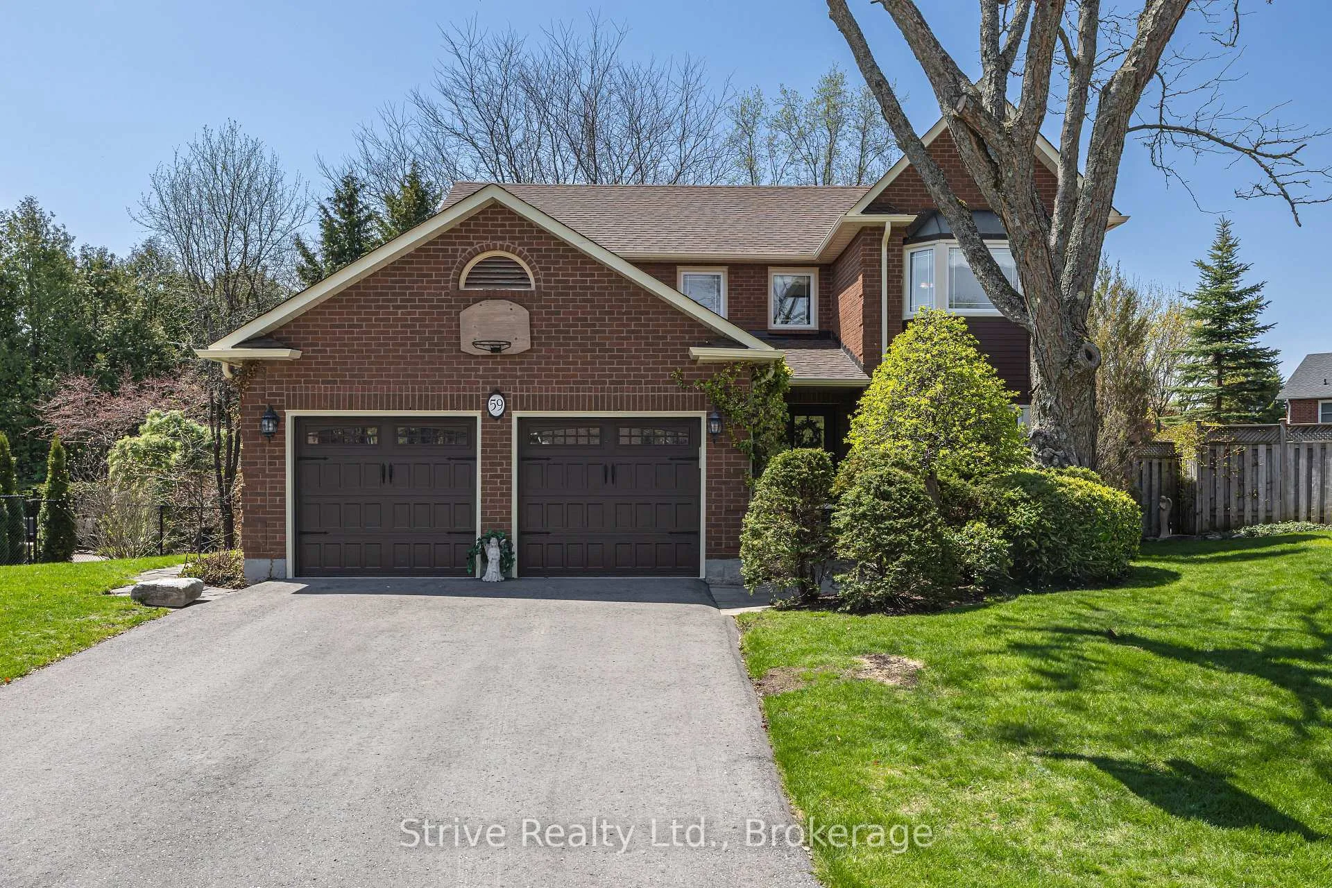 Front of 59 Blackcreek Trail