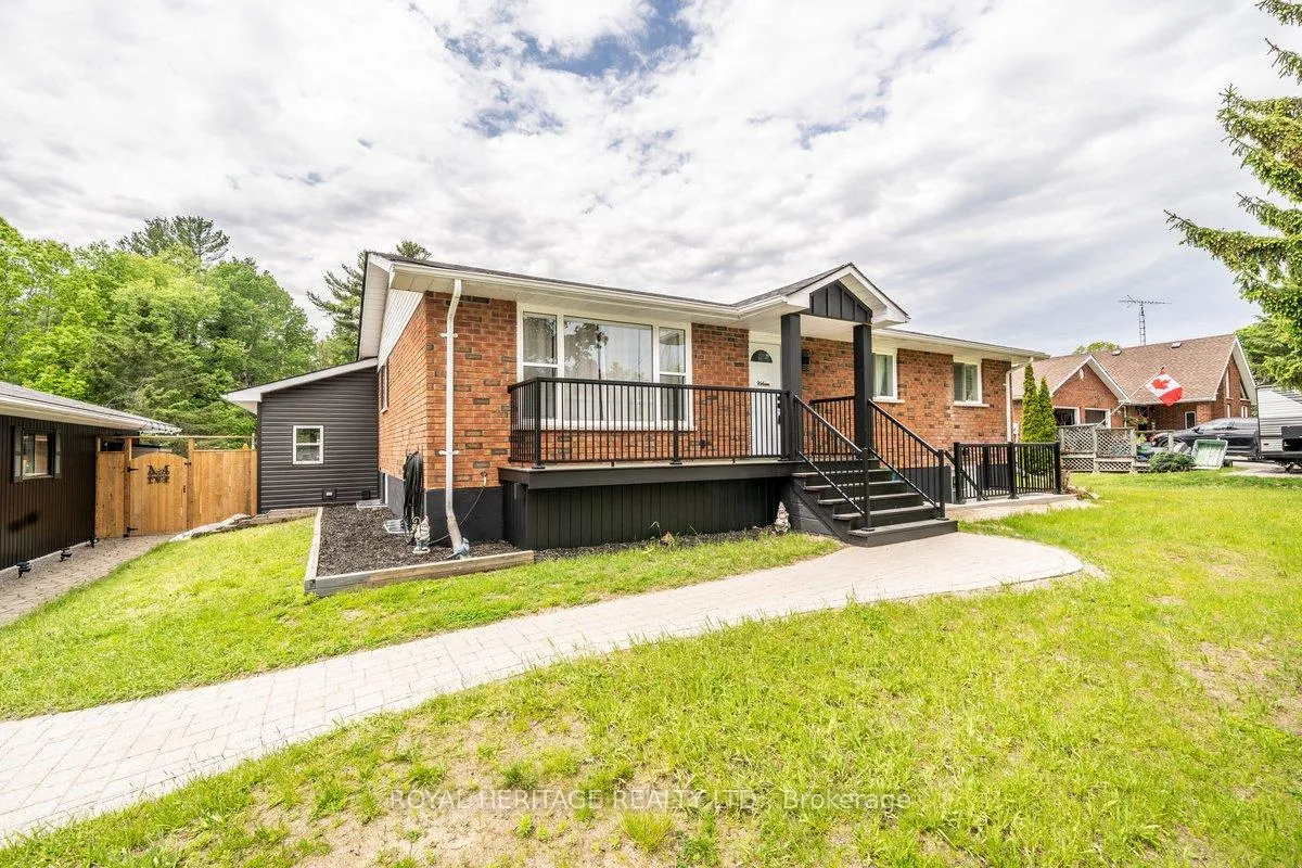 Photo 2 of 194 Clitheroe Road, Alnwick/Haldimand, Grafton — HOMEH