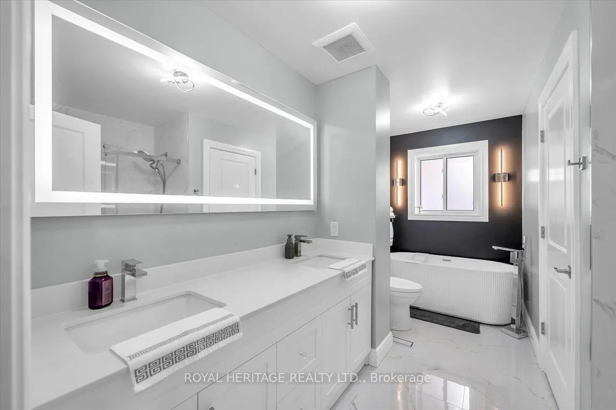 Photo 17 of 194 Clitheroe Road, Alnwick/Haldimand, Grafton — HOMEH