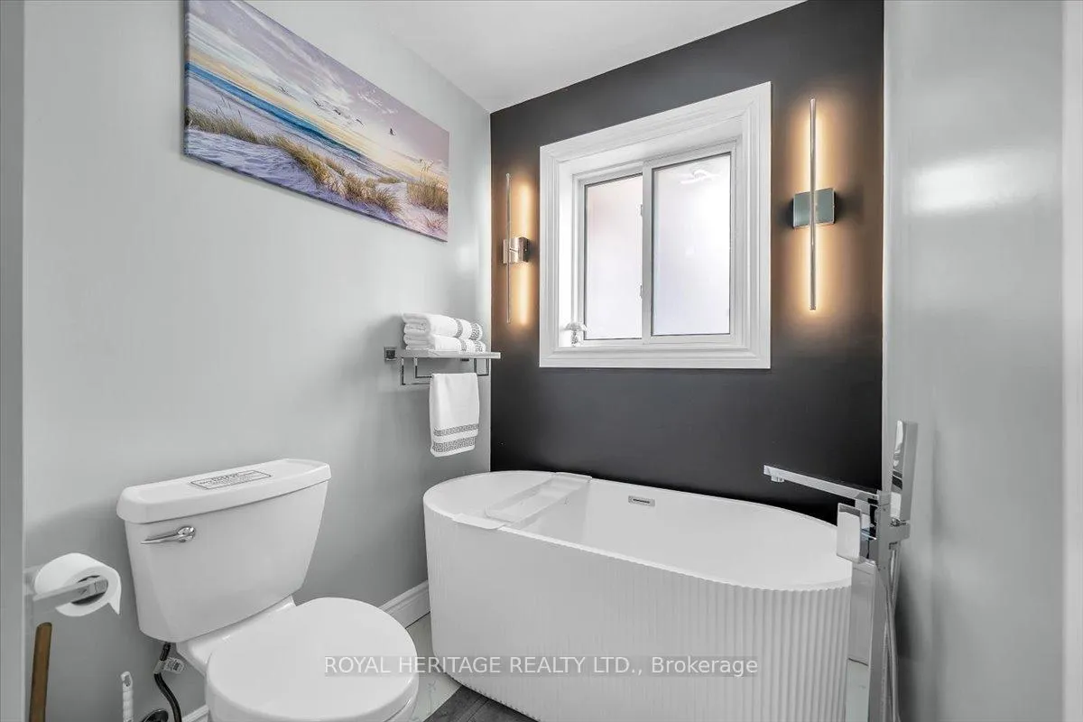 Photo 19 of 194 Clitheroe Road, Alnwick/Haldimand, Grafton — HOMEH