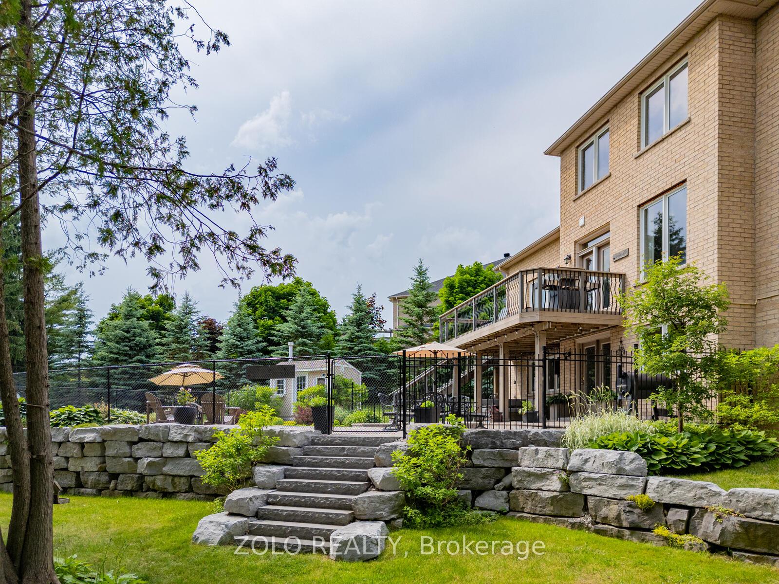 Photo 36 of 43 Leader Court, Erin, Rural Erin — HOMEH