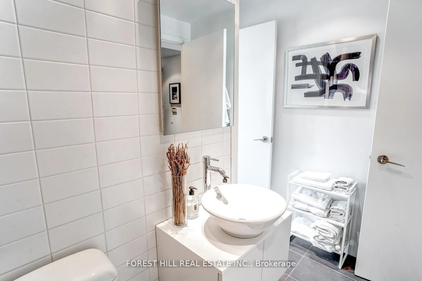 Photo 16 of Unit 426, 75 Portland Street, Toronto, Waterfront Communities — HOMEH