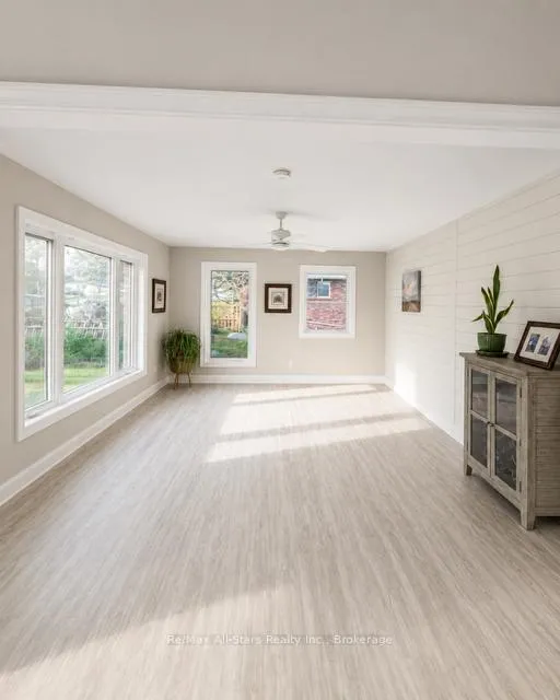 Photo 4 of 4054 35 Highway, Kawartha Lakes, Fenelon — HOMEH