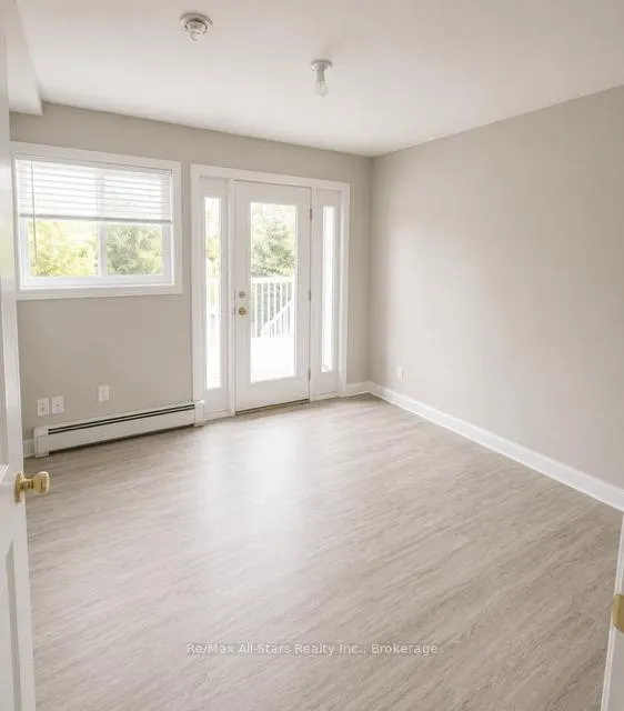 Photo 12 of 4054 35 Highway, Kawartha Lakes, Fenelon — HOMEH