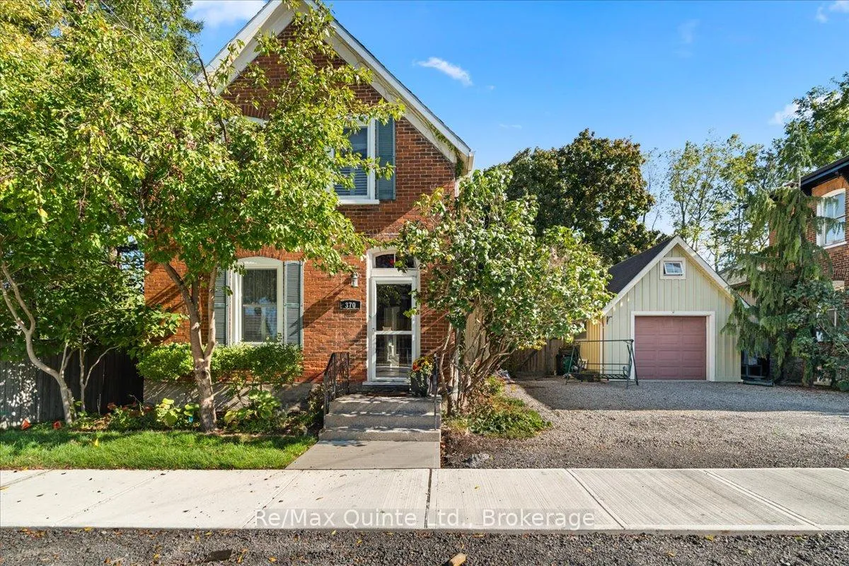 Photo 1 of 370 Main Street, Prince Edward County, Picton Ward — HOMEH