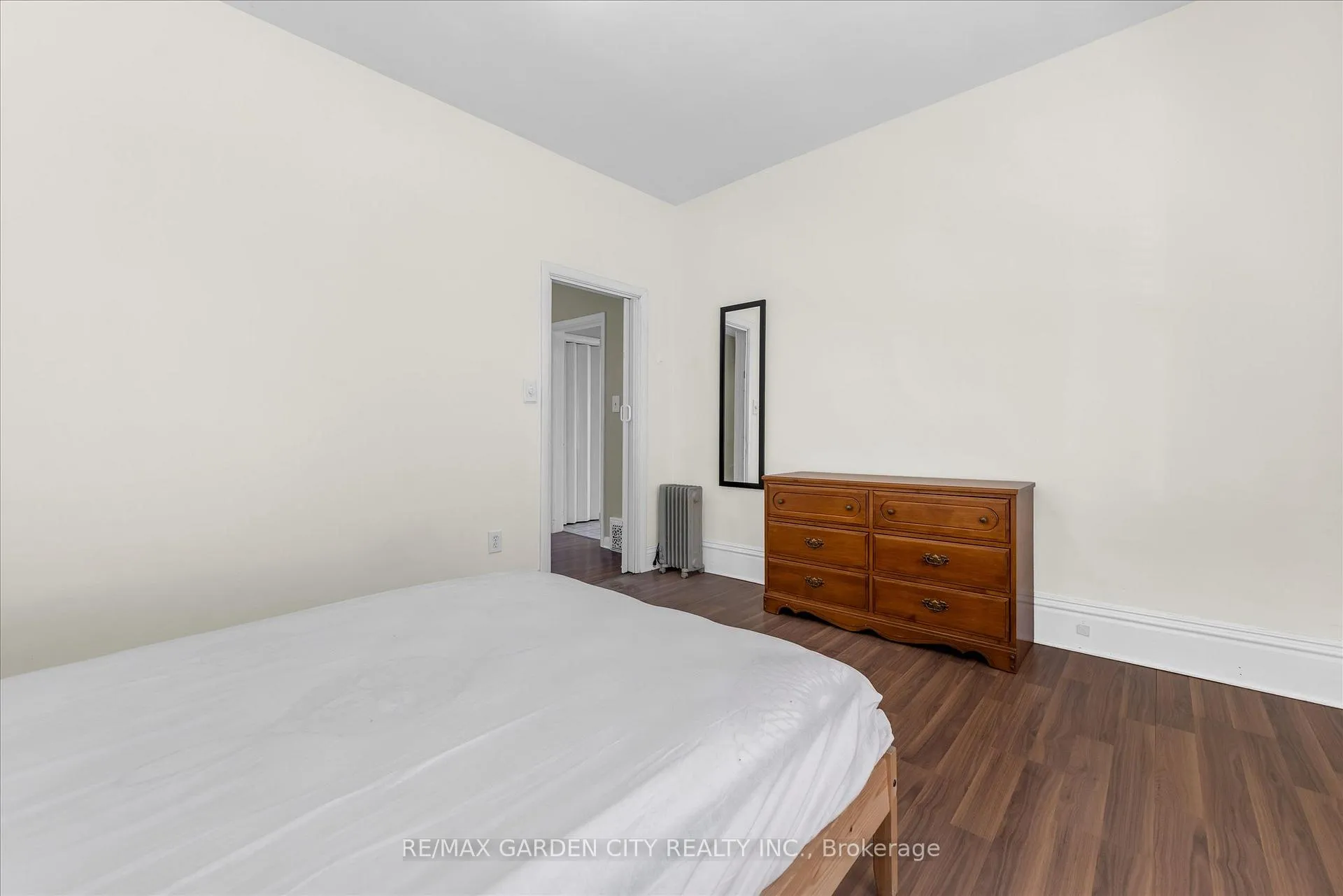 Photo 7 of Unit Main, 205 Ferguson Avenue S, Hamilton, Corktown — HOMEH