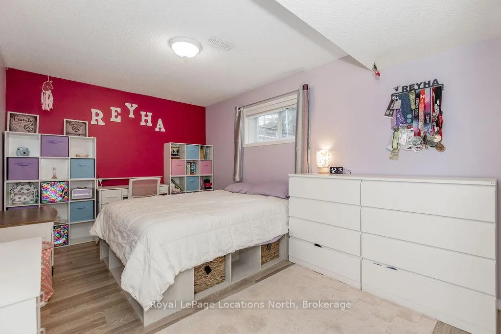 Photo 24 of 92 Glen Eton Road, Wasaga Beach — HOMEH