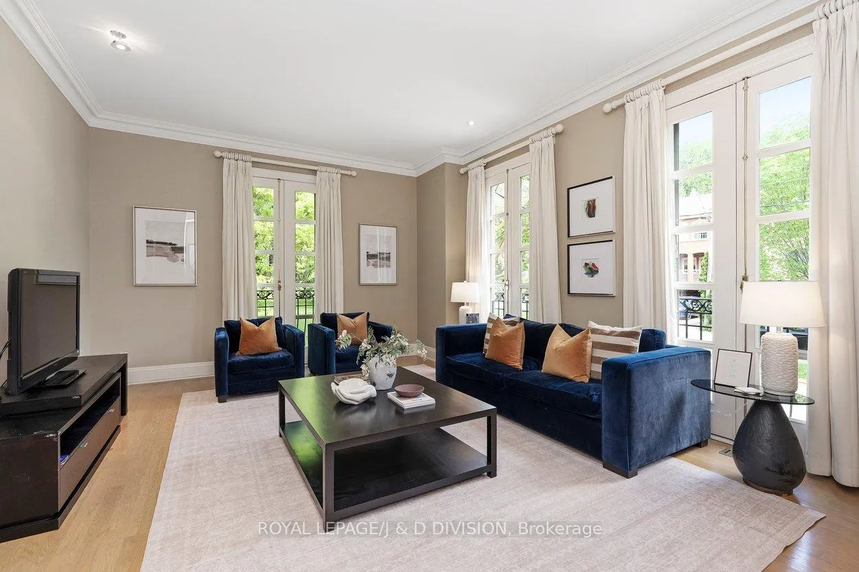 Photo 5 of 1022 Spadina Road, Toronto, Forest Hill North — HOMEH