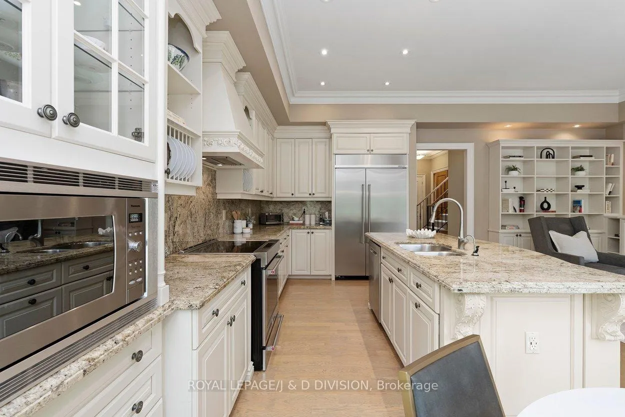 Photo 14 of 1022 Spadina Road, Toronto, Forest Hill North — HOMEH