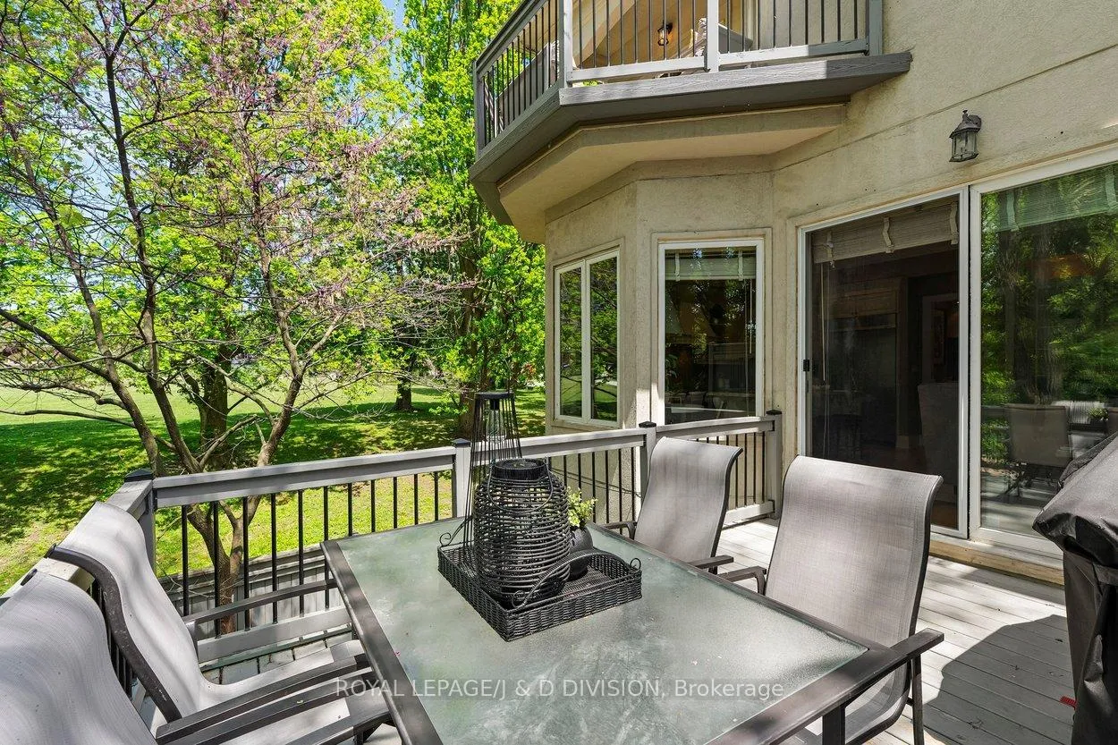 Photo 16 of 1022 Spadina Road, Toronto, Forest Hill North — HOMEH