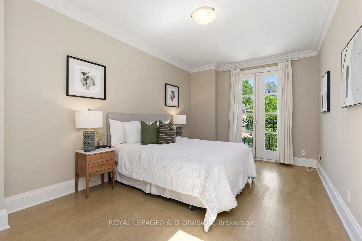 Photo 31 of 1022 Spadina Road, Toronto, Forest Hill North — HOMEH