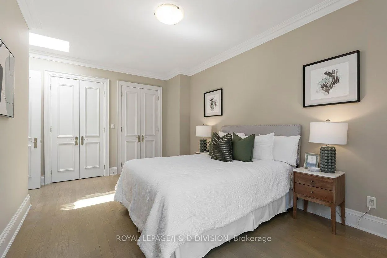 Photo 32 of 1022 Spadina Road, Toronto, Forest Hill North — HOMEH