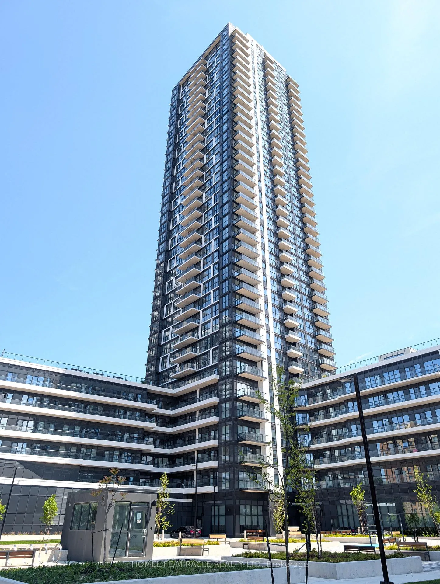 Front of Unit 217, 15 Watergarden Drive N