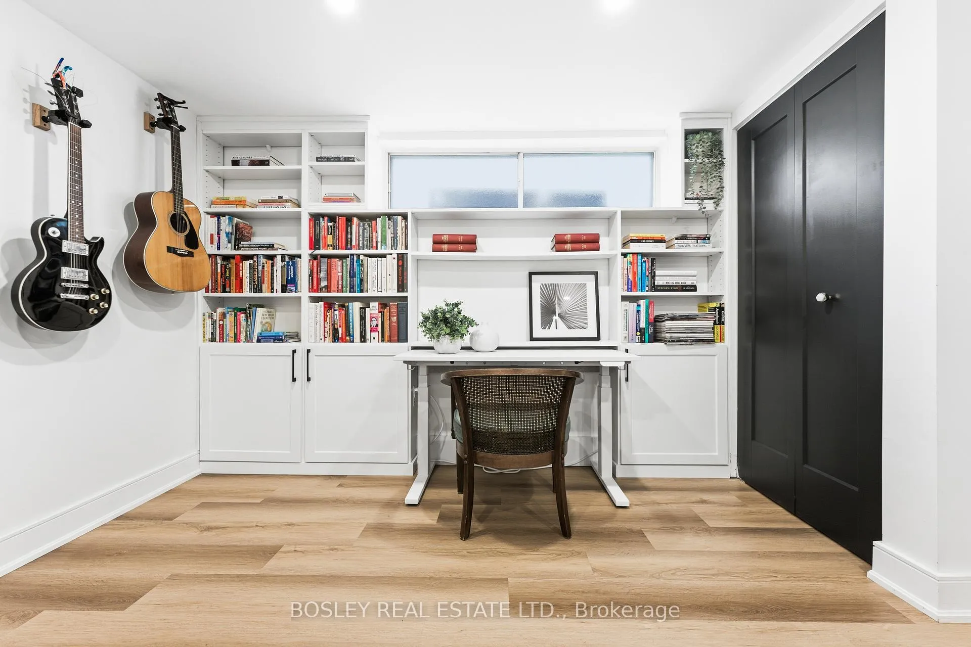 Photo 22 of 39 White Birch Rd, Scarborough, Birchcliffe-Cliffside — HOMEH