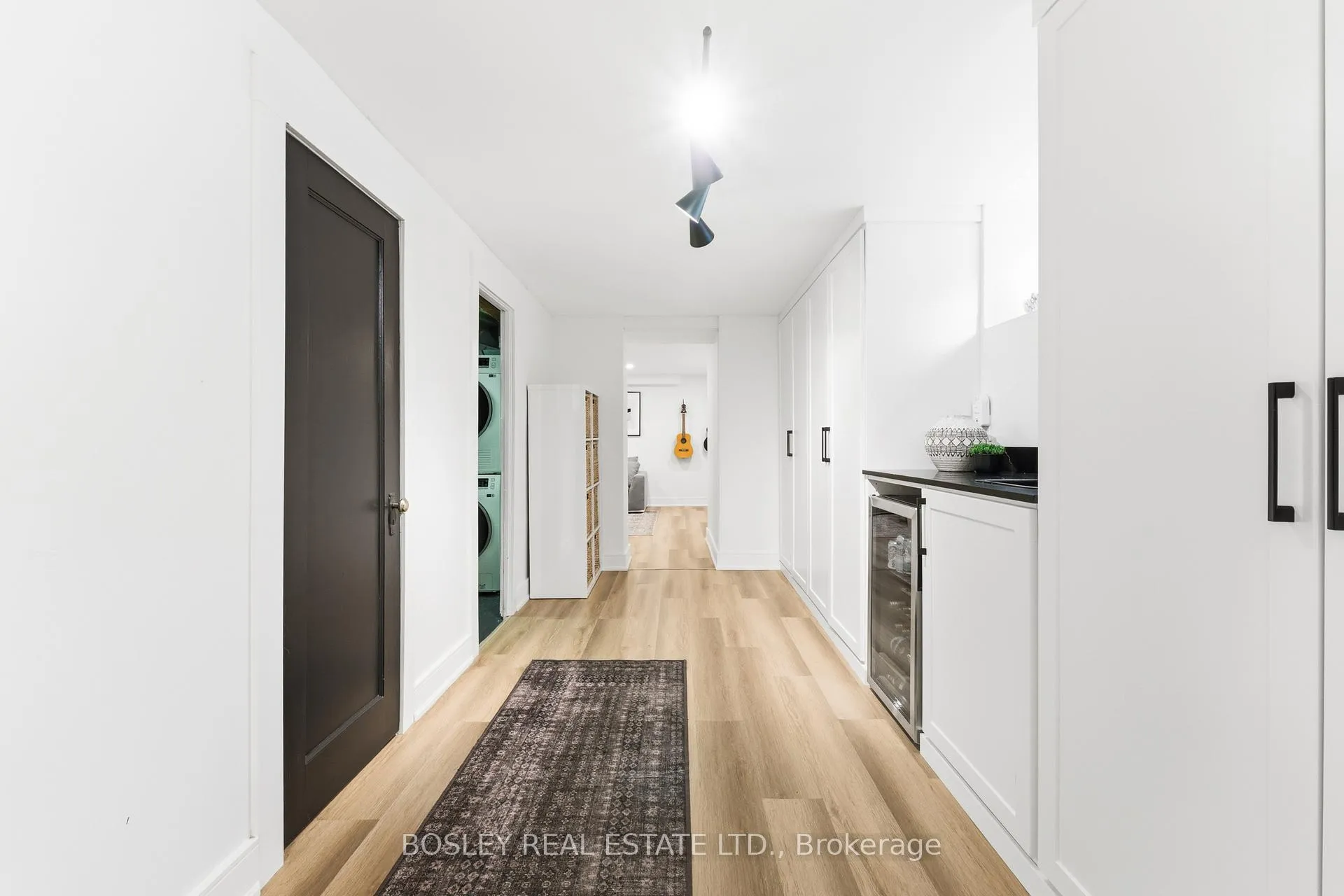Photo 23 of 39 White Birch Rd, Scarborough, Birchcliffe-Cliffside — HOMEH