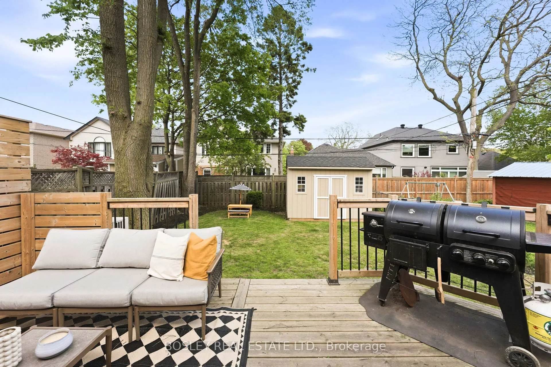 Photo 28 of 39 White Birch Rd, Scarborough, Birchcliffe-Cliffside — HOMEH