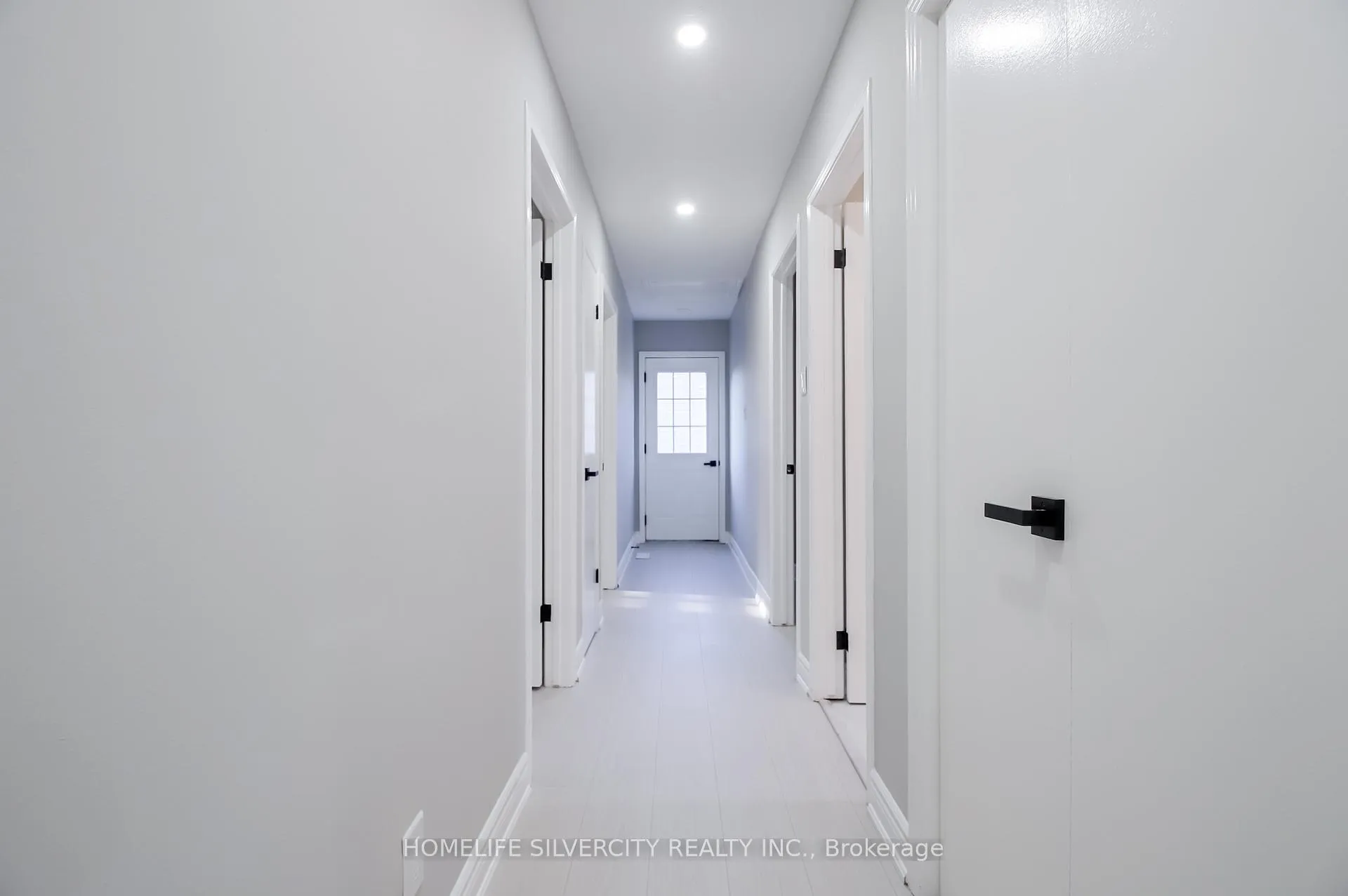 Photo 11 of 904 Lake Drive E, Georgina, Sutton & Jackson's Point — HOMEH